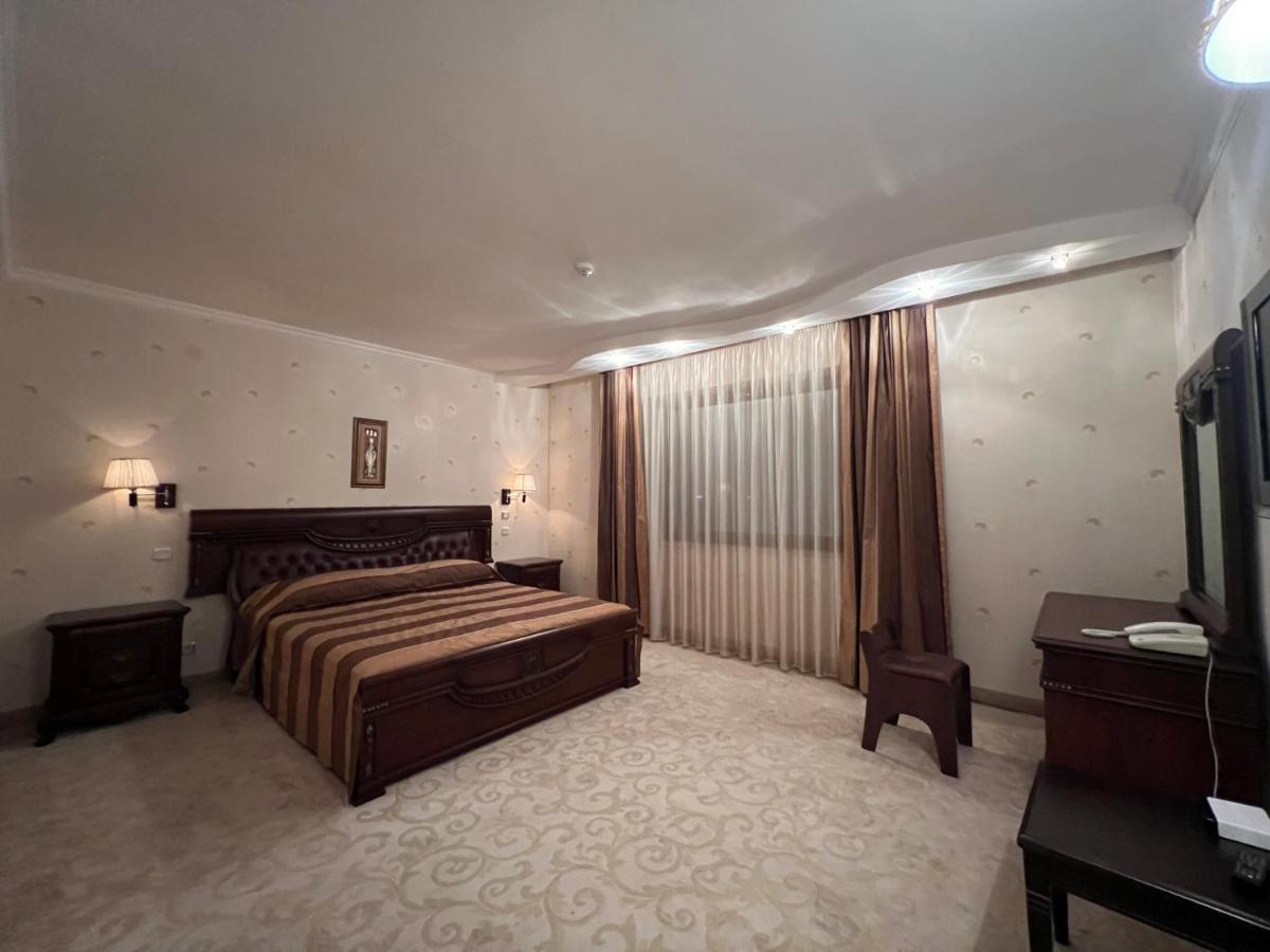 Merian Palace Hotel Stara Zagora Exterior foto